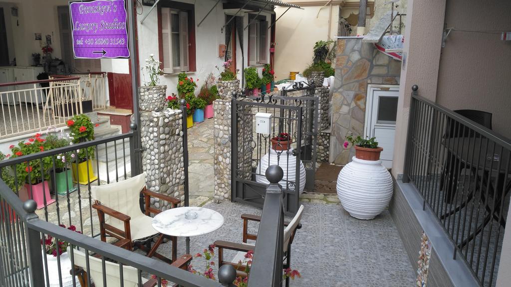 Paraskevi'S Luxury Studios Parga Dış mekan fotoğraf