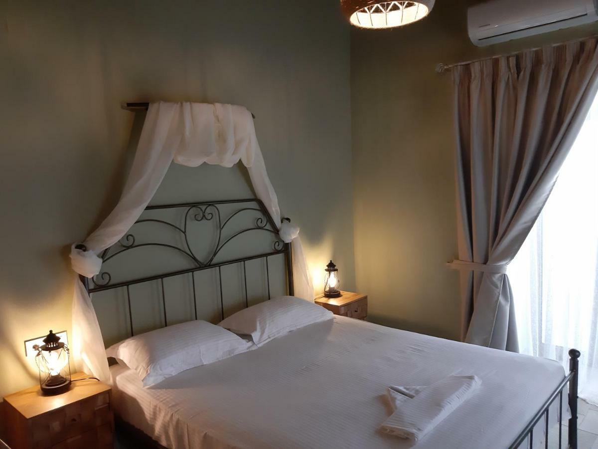 Paraskevi'S Luxury Studios Parga Dış mekan fotoğraf